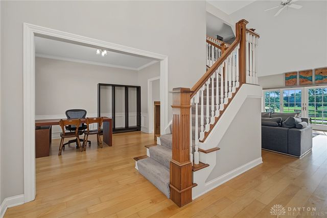 166 Barrington Village Drive, Xenia, OH 45385