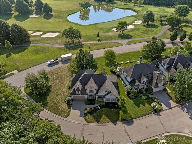 166 Barrington Village Drive, Xenia, OH 45385