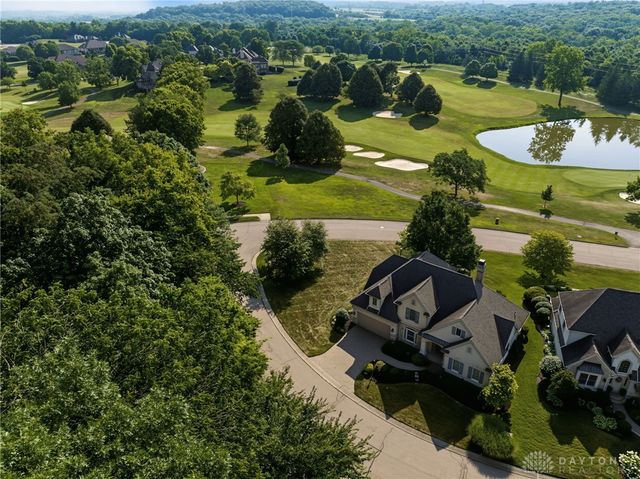 166 Barrington Village Drive, Xenia, OH 45385