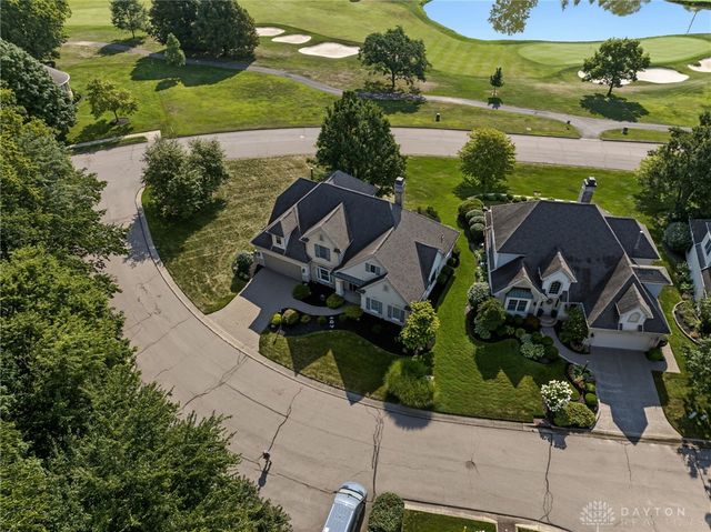 166 Barrington Village Drive, Xenia, OH 45385