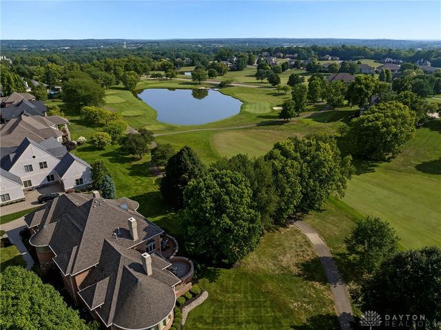 166 Barrington Village Drive, Xenia, OH 45385