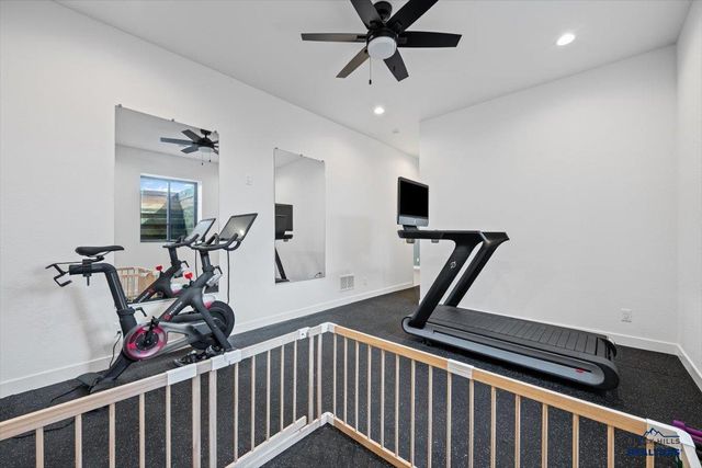 22998 CEDAR BERRY AVE, Spearfish, SD 57783