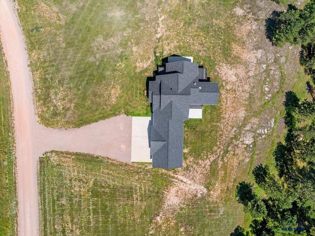 22998 CEDAR BERRY AVE, Spearfish, SD 57783