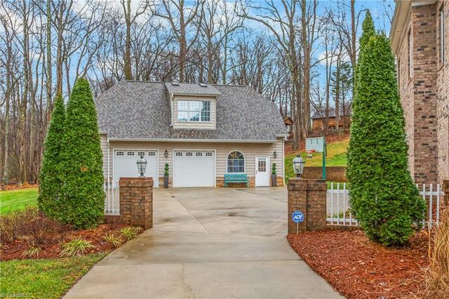 7435 Trotters Run, Trinity, NC 27370