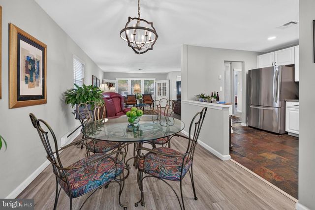 37 CHELSEA PL, Southampton, NJ 08088