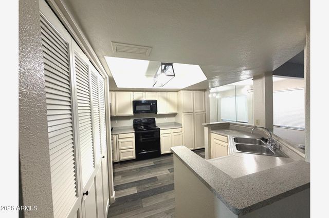 1331 W BASELINE Road 218, Mesa, AZ 85202