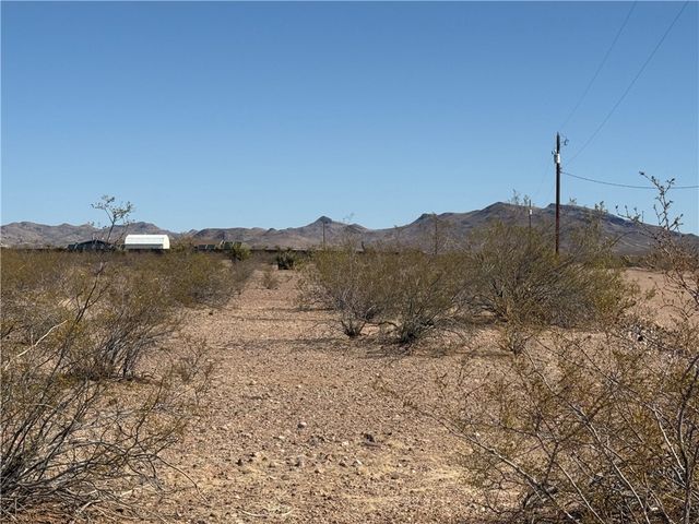 4.7 AC N Escuela Rd, Golden Valley, AZ 86413