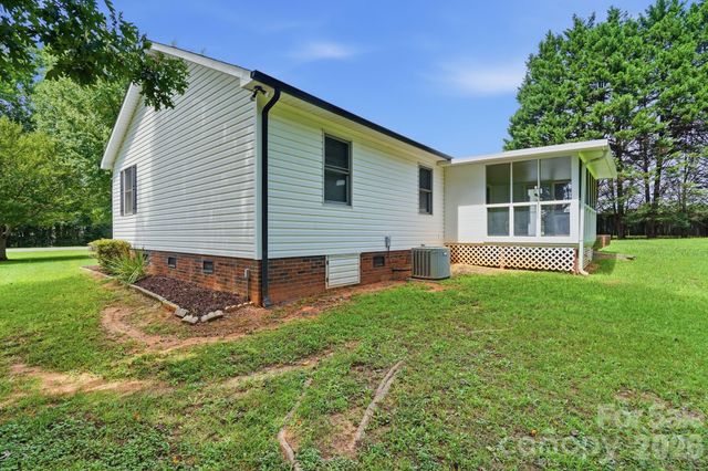 135 Byers Road, Troutman, NC 28166