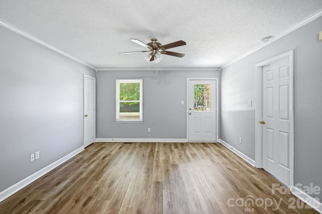 135 Byers Road, Troutman, NC 28166