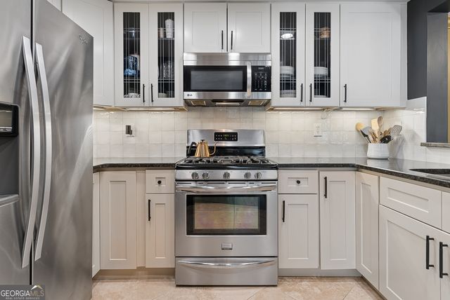 3636 Habersham Road NW 2105, Atlanta, GA 30305