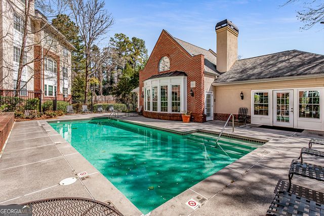 3636 Habersham Road NW 2105, Atlanta, GA 30305