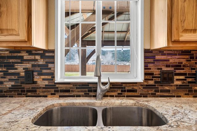 1363 N ROME WAY, Apple Valley, UT 84737
