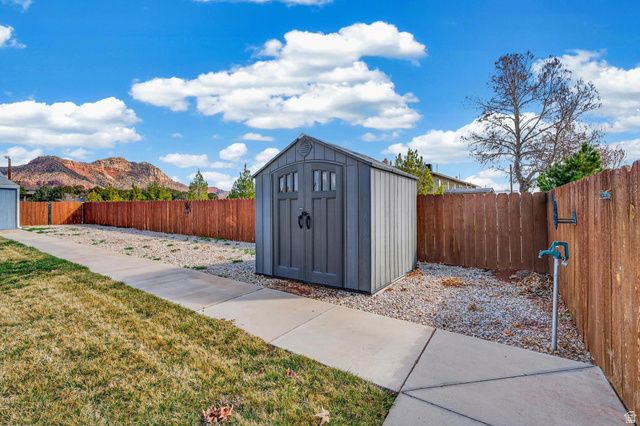 1363 N ROME WAY, Apple Valley, UT 84737