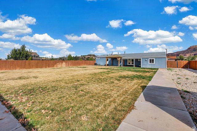 1363 N ROME WAY, Apple Valley, UT 84737