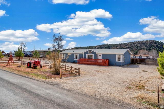 1363 N ROME WAY, Apple Valley, UT 84737