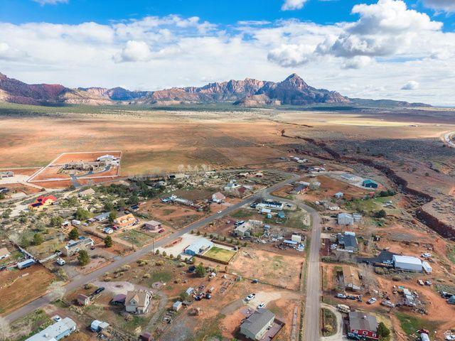 1363 N ROME WAY, Apple Valley, UT 84737