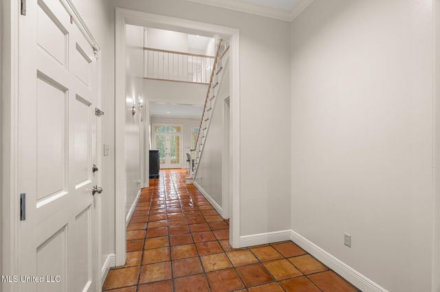 9 N Heron Cove, Hattiesburg, MS 39402