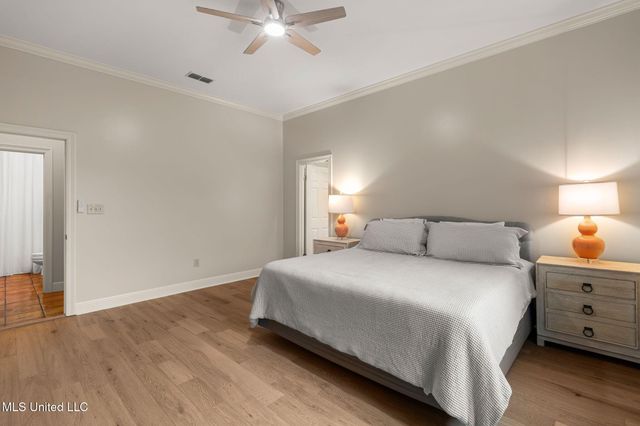 9 N Heron Cove, Hattiesburg, MS 39402