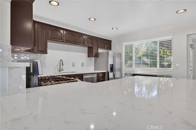 2982 Alder Way, West Sacramento, CA 95691