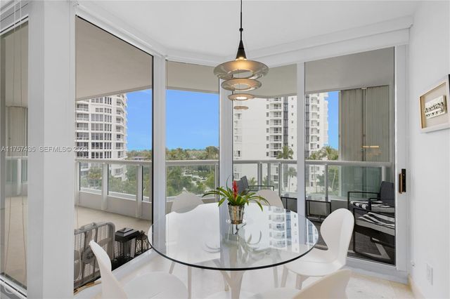 21055 Yacht Club Drive 902, Aventura, FL 33180