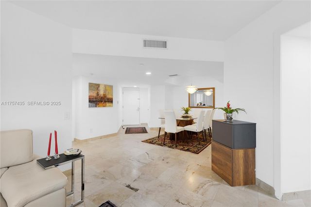 21055 Yacht Club Drive 902, Aventura, FL 33180