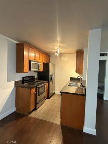 10982 Roebling Avenue 312, Los Angeles, CA 90024