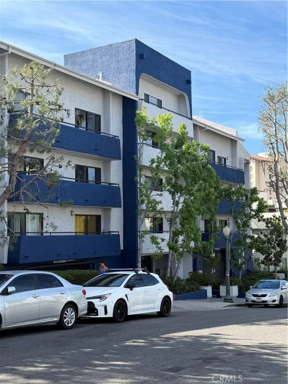 10982 Roebling Avenue 312, Los Angeles, CA 90024