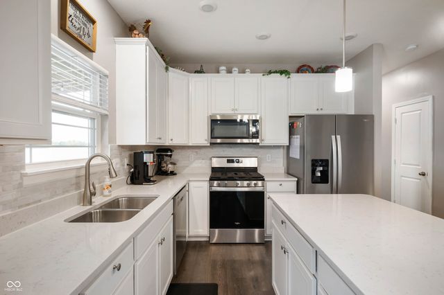 224 Waterford Lane, Pendleton, IN 46064