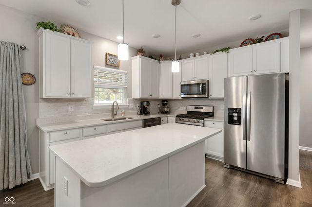 224 Waterford Lane, Pendleton, IN 46064