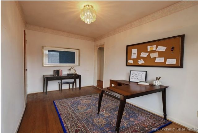 1008 Springdale Drive, Jeffersonville, IN 47130