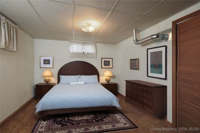 1008 Springdale Drive, Jeffersonville, IN 47130