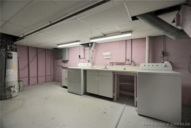 1008 Springdale Drive, Jeffersonville, IN 47130