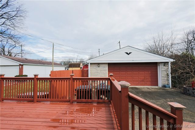 1008 Springdale Drive, Jeffersonville, IN 47130