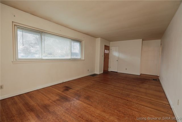 1008 Springdale Drive, Jeffersonville, IN 47130