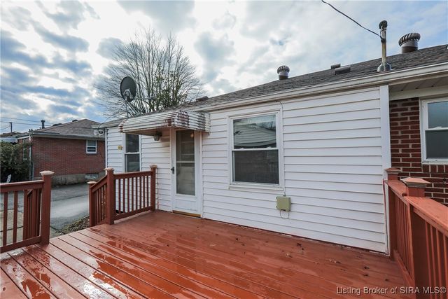 1008 Springdale Drive, Jeffersonville, IN 47130