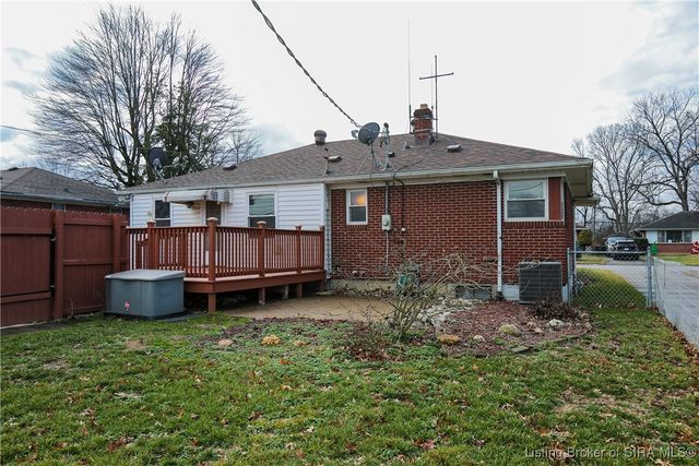 1008 Springdale Drive, Jeffersonville, IN 47130