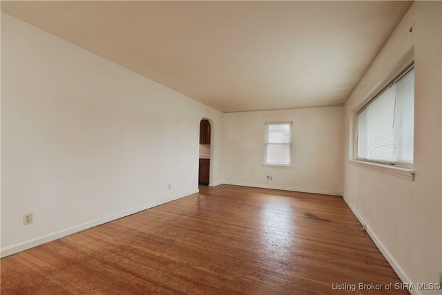 1008 Springdale Drive, Jeffersonville, IN 47130