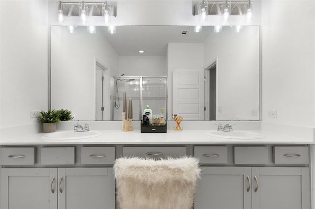 433 Gaida LOOP, Georgetown, TX 78628