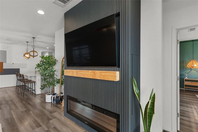 433 Gaida LOOP, Georgetown, TX 78628