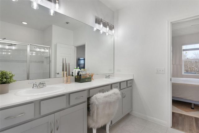 433 Gaida LOOP, Georgetown, TX 78628