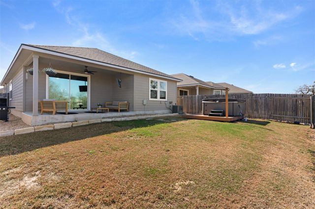 433 Gaida LOOP, Georgetown, TX 78628