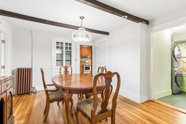 62 Glendale St, Maynard, MA 01754