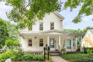 62 Glendale St, Maynard, MA 01754