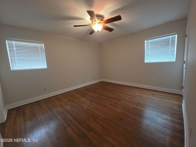 627 GROVE PARK Boulevard, Jacksonville, FL 32216