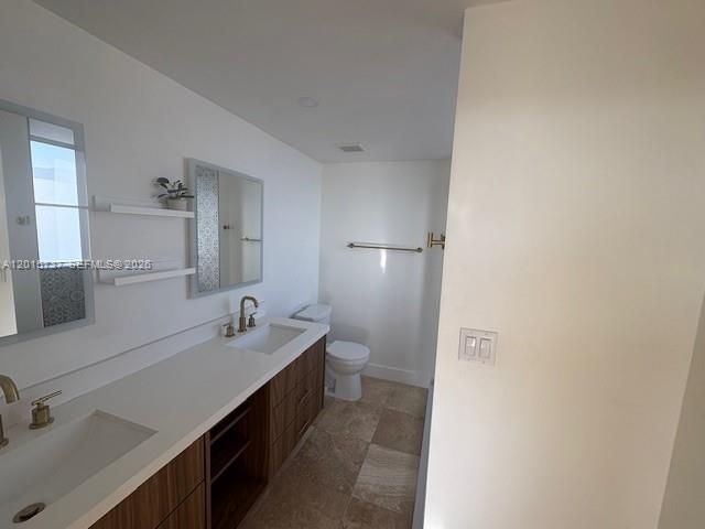2650 SW 37th Ave 807, Miami, FL 33133