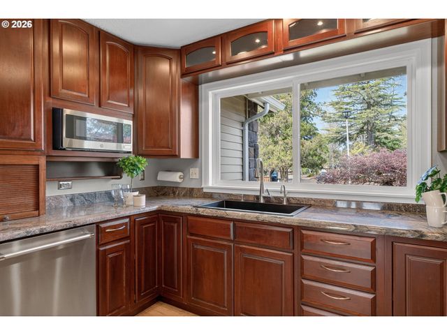 14744 Nw BONNEVILLE Pl, Beaverton, OR 97006