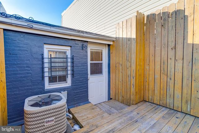 933 S BELNORD AVE, Baltimore, MD 21224