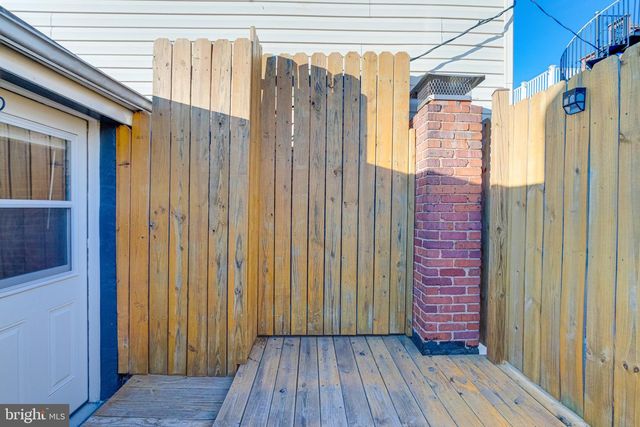 933 S BELNORD AVE, Baltimore, MD 21224