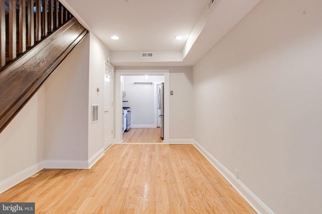 933 S BELNORD AVE, Baltimore, MD 21224