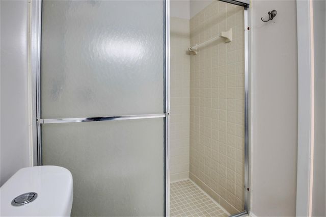 484 Springdale Circle 48d, Palm Springs, FL 33461